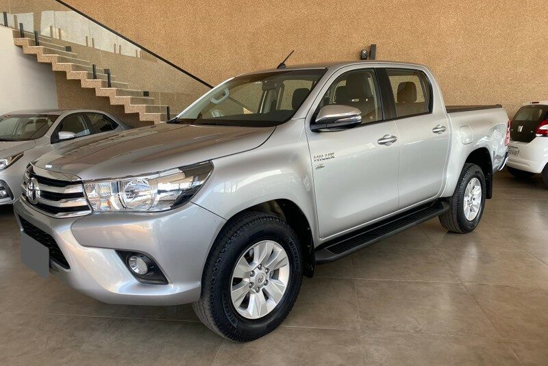 HILUX 2.7 SRV 4X2 CD 16V FLEX 4P AUTOMÁTICO ANO 2018 COR CINZA